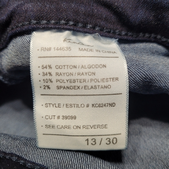 Kancan Jainey High Rise Bell Bottom Flare Leg Jeans - Picture 7 of 11